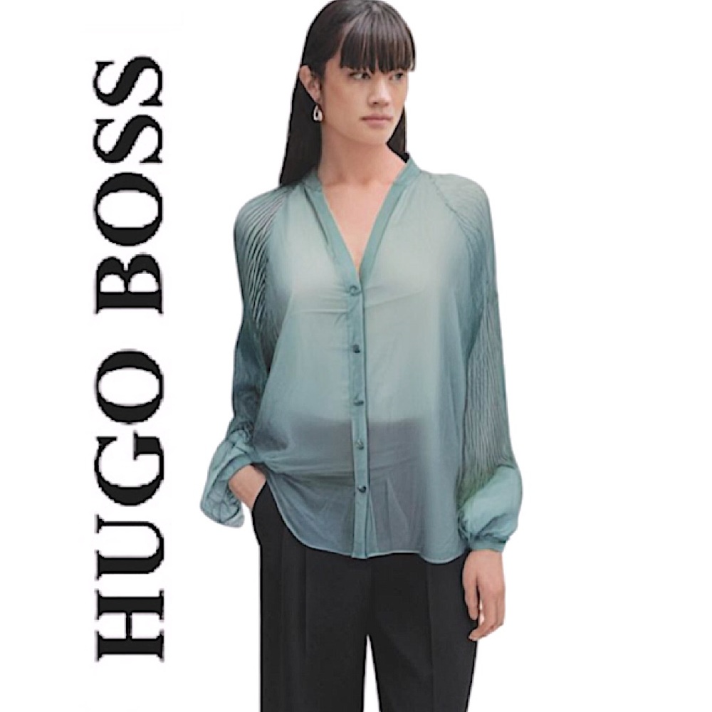 Hugo Boss. EUC. Stunning "EPITA" Long sleeve button up blouse. Soft Teal. 38(M).